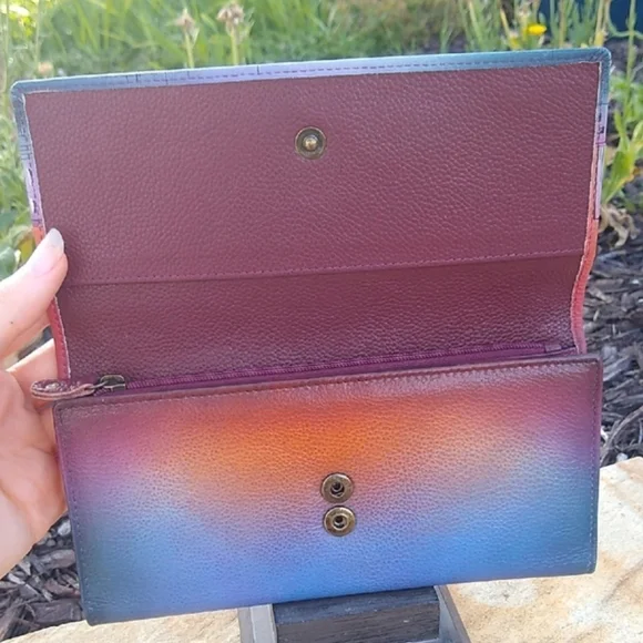 Anuschka London Sunset Handpainted  Leather Wallet - Picture 4 of 12